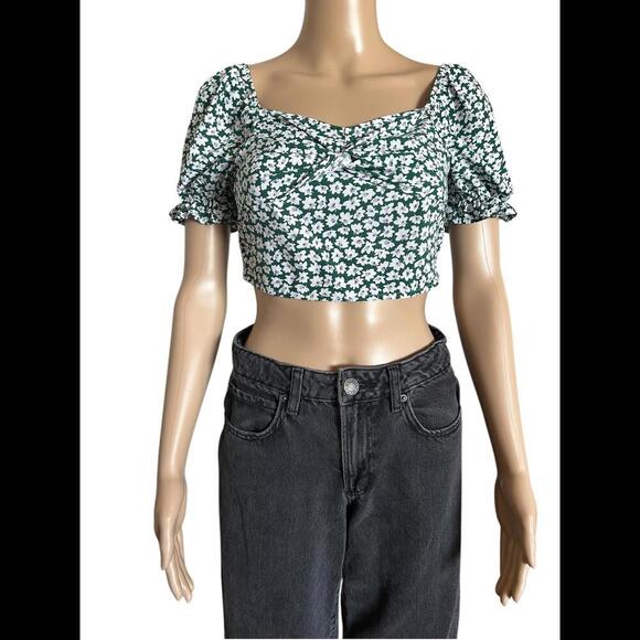 Floral Puff Sleeves Crop Top by SHEIN - Picture 1 of 4